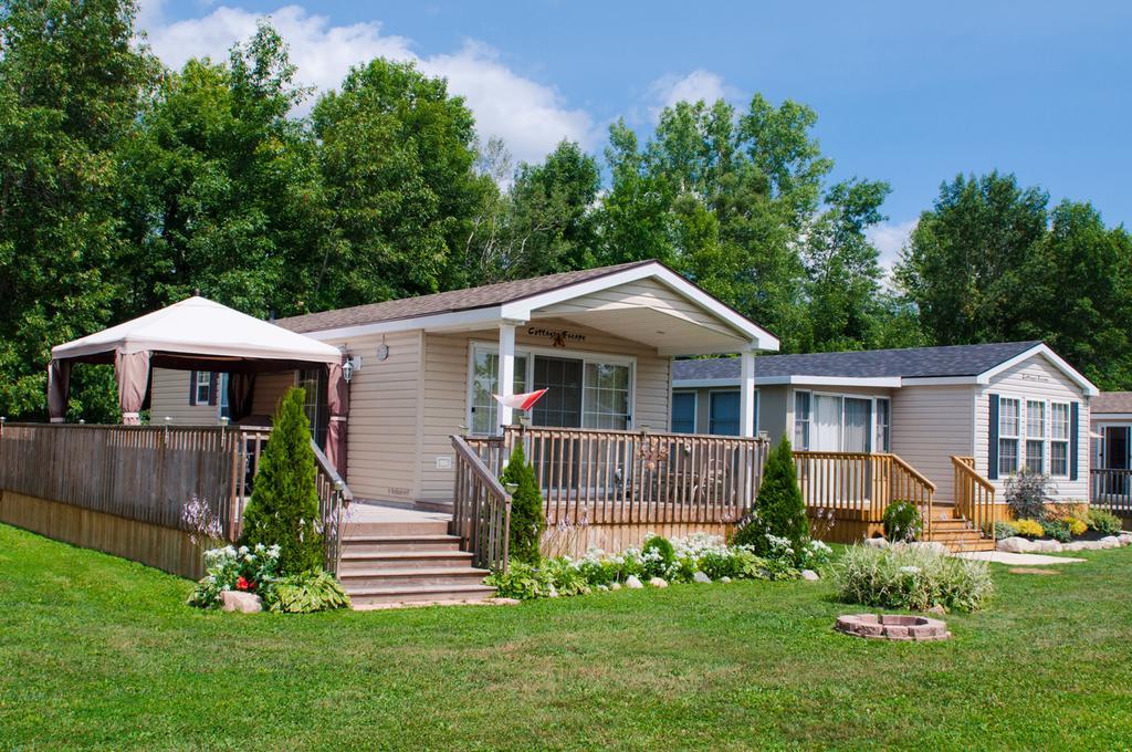 Woodland Estate Resort Campbellford Dış mekan fotoğraf